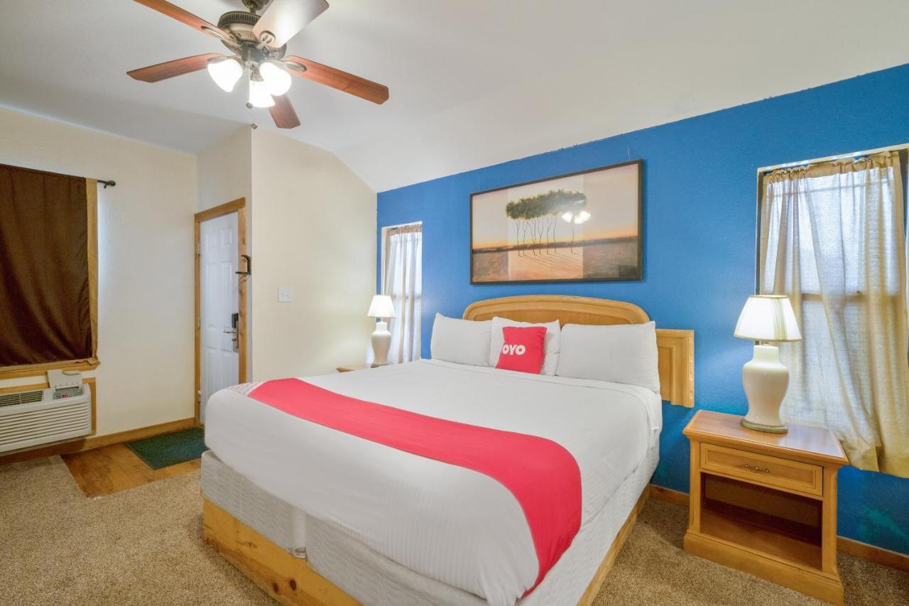 Oyo Hotel Kenedy Downtown - Us 181 Extérieur photo