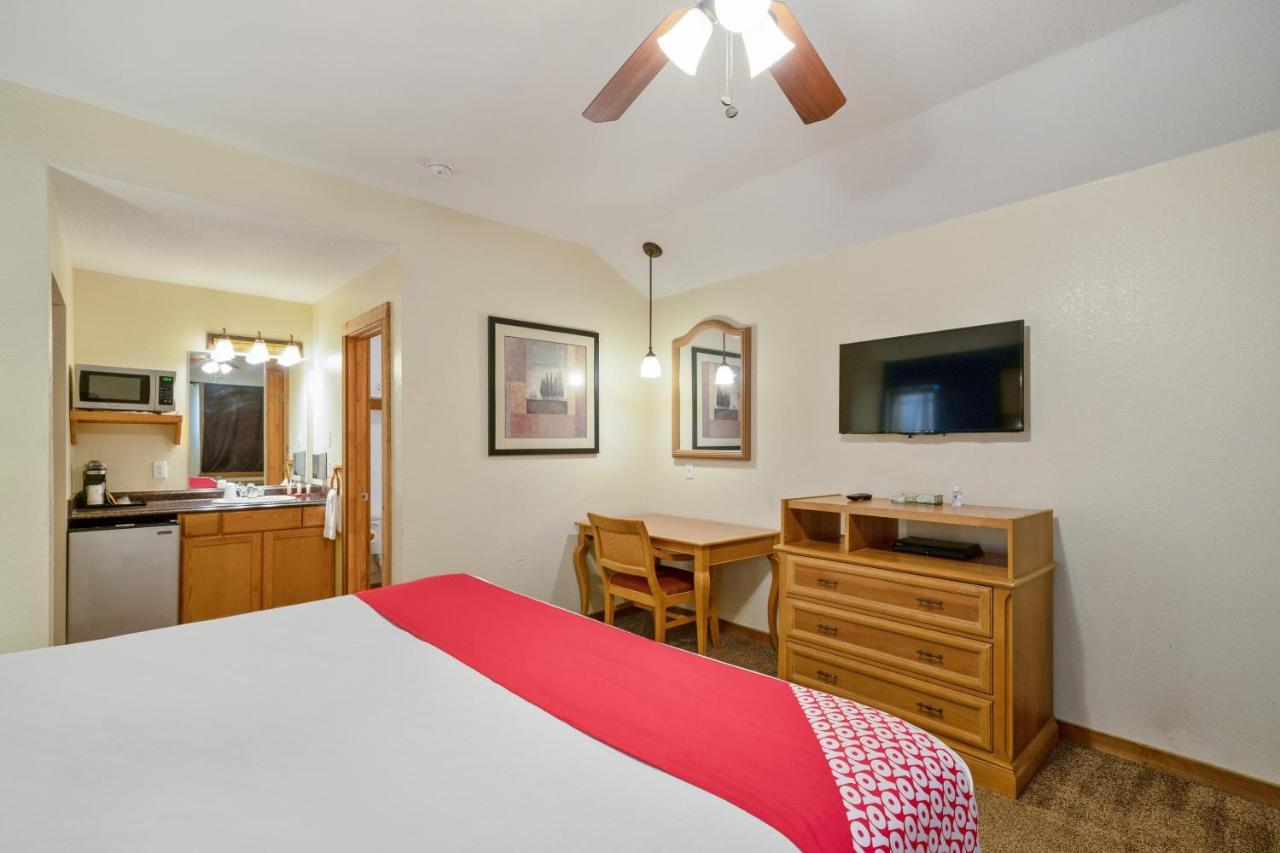 Oyo Hotel Kenedy Downtown - Us 181 Extérieur photo
