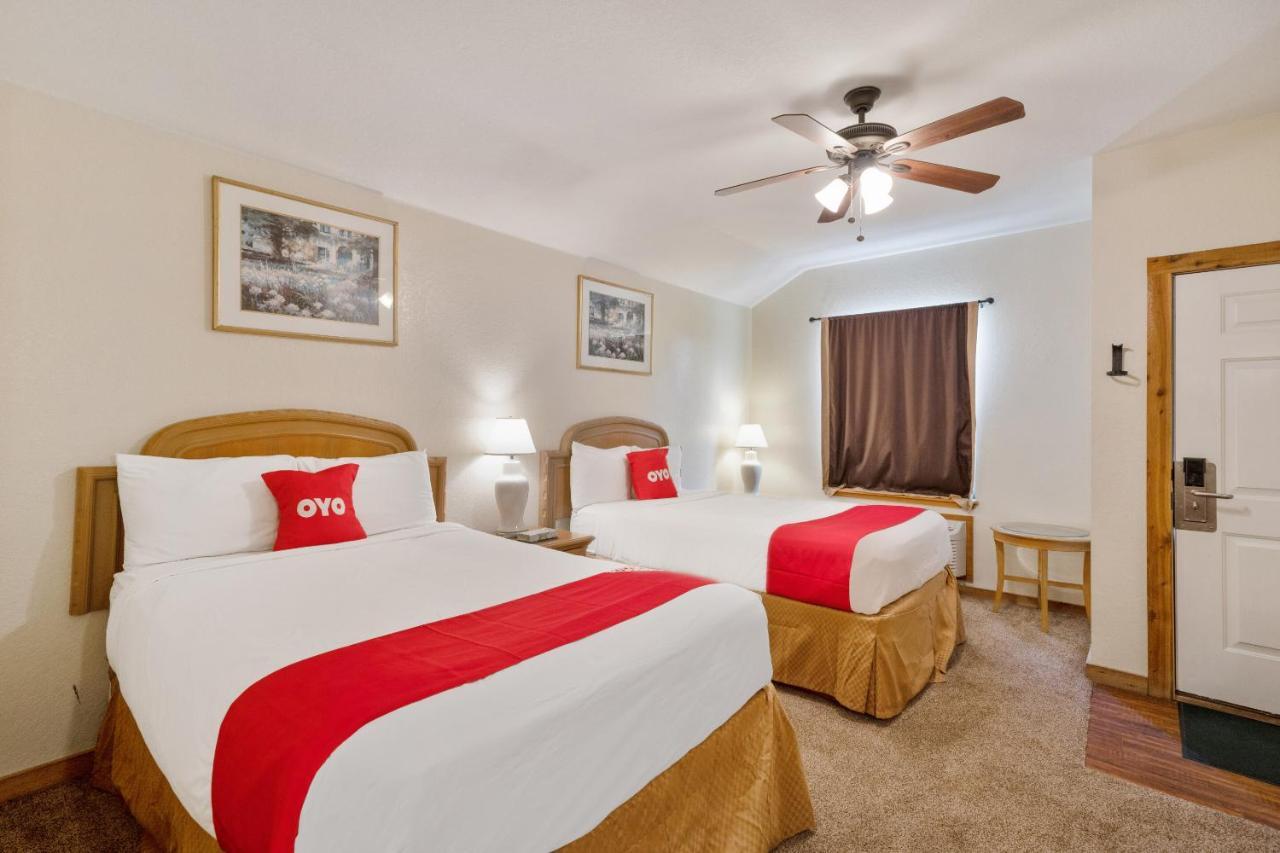 Oyo Hotel Kenedy Downtown - Us 181 Extérieur photo